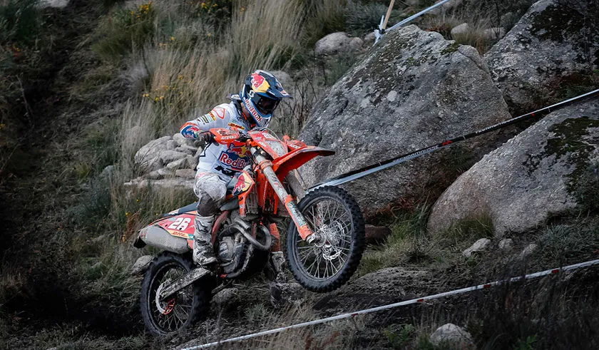 Retour plus que concluant en mondial après 3 saisons d'absence pour le jeune pilote Espagnol Josep Garcia Josep Garcia enduroGP portugal j1 2020
