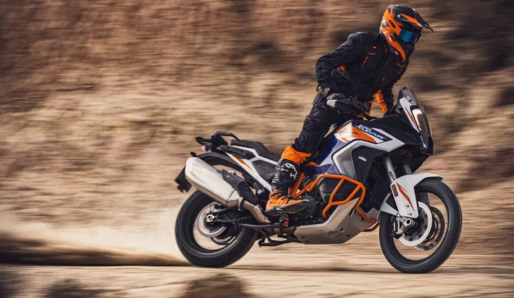 KTM 1290 SUPER ADVENTURE R 2021 pilote