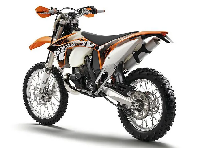 KTM 300 EXC 2012 à 7.990,00 EUR KTM 300 EXC 2012 à 7.990,00 EUR