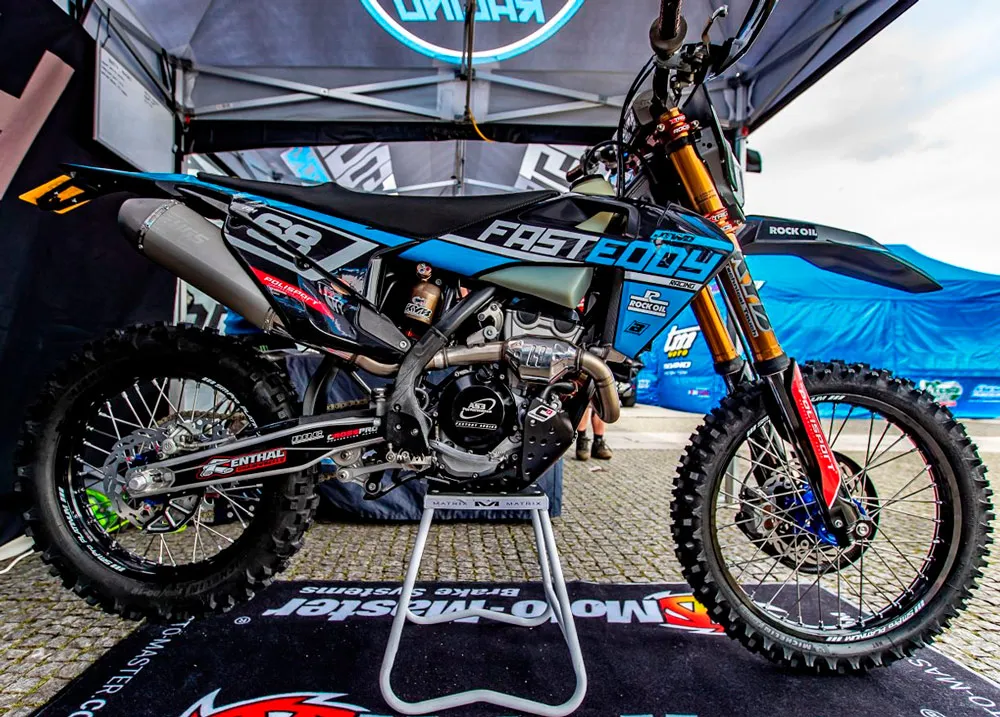 Moto Jamie McCanney pilote enduro husqvarna