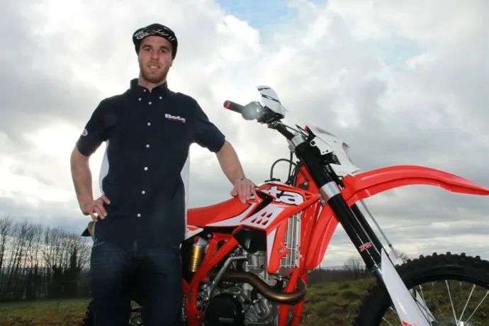 Pierrick Roncin signe Beta Motor France