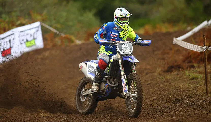 Jeremy Tarroux a du batailler avec Nambotin mais a finit par s'imposer Tarroux enduro saint agreve J1 2020