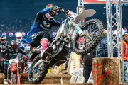 SuperEnduro 2025 – Round 3 en Roumanie : Billy Bolt intouchable et Brightmore impressionnent SuperEnduro 2025 – Round 3 en Roumanie : Billy Bolt intouchable et Brightmore impressionnent