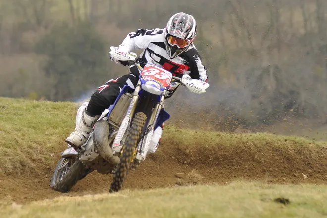 Gazzzzzzzzzzz yamaha enduro yze 250