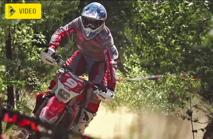 vidéo Alex Salvini 450 Honda CRF enduro 