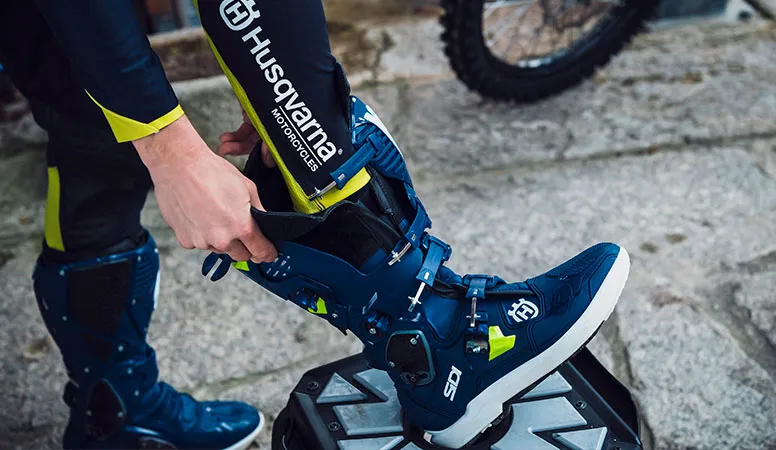Les bottes Sidi déclinés en version Husqvarna bottes sidi husqvarna enduro 2020