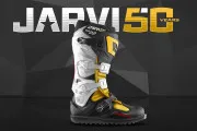 Gaerne célèbre les 50 ans de Graham Jarvis avec une édition limitée enduro des bottes SG22 Gaerne célèbre les 50 ans de Graham Jarvis avec une édition limitée enduro des bottes SG22