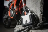 Vol de moto : les solutions (Ne soyez plus une cible facile) Vol de moto : les solutions (Ne soyez plus une cible facile)