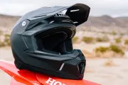 HJC C50 : Le nouveau casque Off-Road qui allie sécurité ECE 22.06 et (très) prix compétitif HJC C50 : Le nouveau casque Off-Road qui allie sécurité ECE 22.06 et (très) prix compétitif