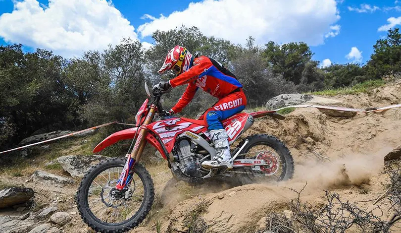Christophe Charlier à montré qu'il avait la vitesse avec la Honda mais il a manqué un peu de résussite ce weekend en Italie christophe charlier honda