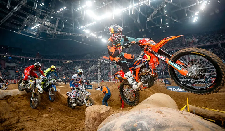 Cody webb SEWC 2019 pologne (2/3/2) a joué placé dans chaque heat et prend la seconde place du provisoire Cody Webb pilote Américiain KTM en Pologne