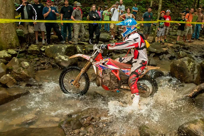 passage ruisseau enduro USA