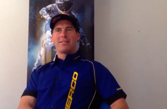 David Knight désormais en Bleu et jaune David Knight signe chez Sherco