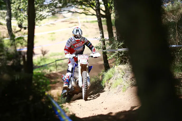 Dumontier spéciale enduro  de Scaer