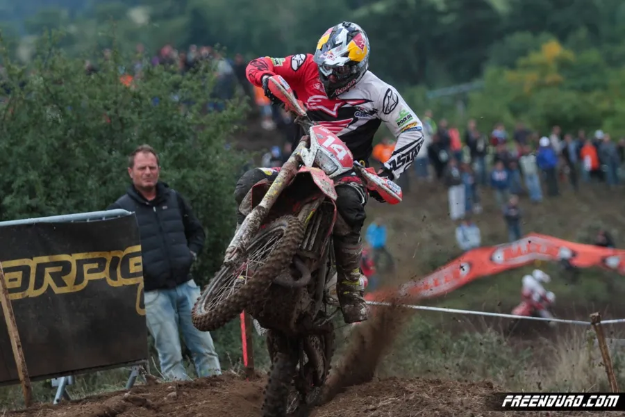 David Knight à l'attaque David Knight Sherco enduro