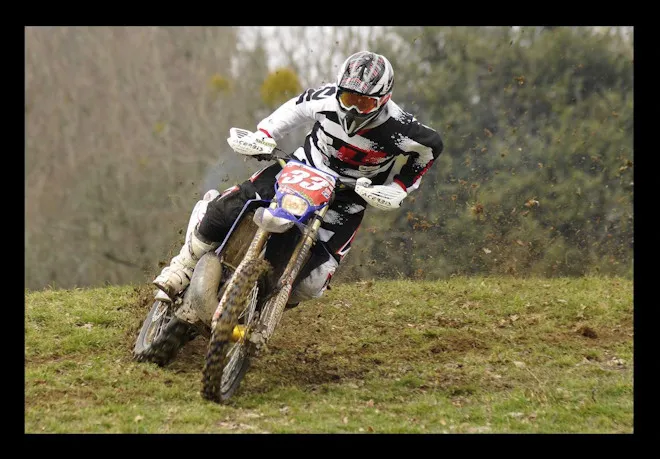 XDS à l'attaque Yamaha enduro XDS