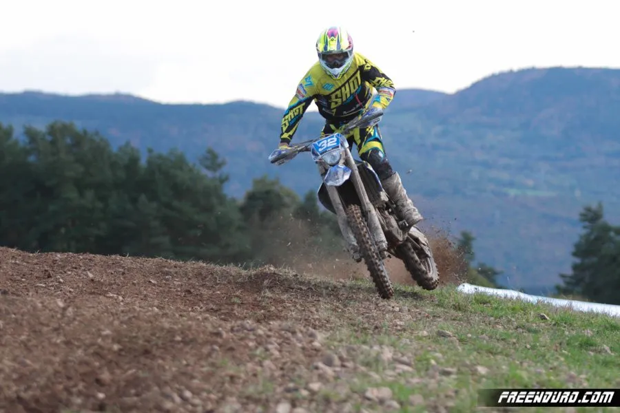 Loic Larrieu pilote husaberg enduro