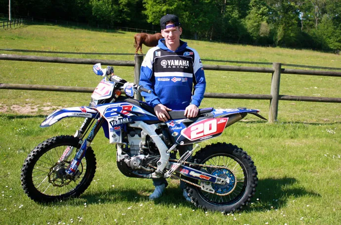 Greg Aranda avec la Yamaha 450 YZF endurisée