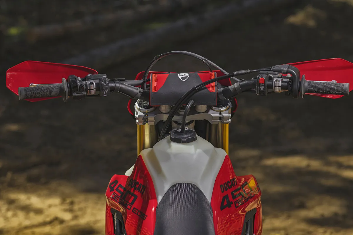 guidon ducati Desmo450 EDS enduro 2026 2