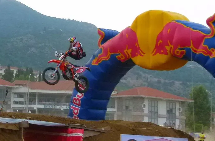 Ivan Cervantes pilote KTM Racing