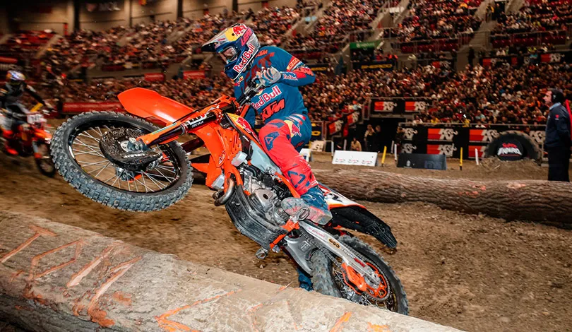 Jonny Walker s'impose lors de la première manche jonny walker SEWC GP hongrie 2020
