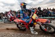 Vidéos : Josep Garcia s’impose avec brio lors du SuperTest du GP du Pays de Galles ! Vidéos : Josep Garcia s’impose avec brio lors du SuperTest du GP du Pays de Galles !