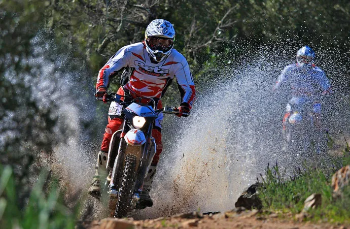 Journée Beta enduro et trial dans la 83