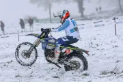 Résultats Enduro des Régions 2025 - La Ligue Auvergne-Rhône-Alpes s'impose sous la neige à Bonnat Résultats Enduro des Régions 2025 - La Ligue Auvergne-Rhône-Alpes s'impose sous la neige à Bonnat