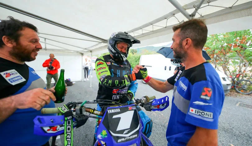 Julien Gauthier conserve sa plaque de numéro 1 en catégorie E1 julien gauthier champion langeac J2