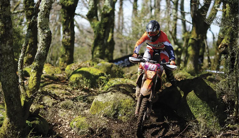justine martel enduro france rpivas j1