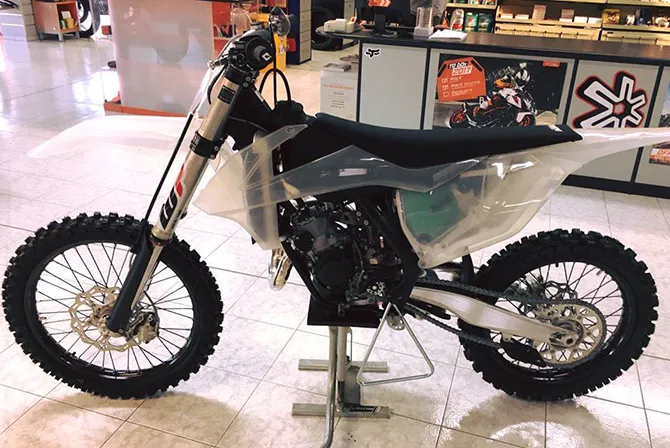 kit plastique transparent ktm polisport