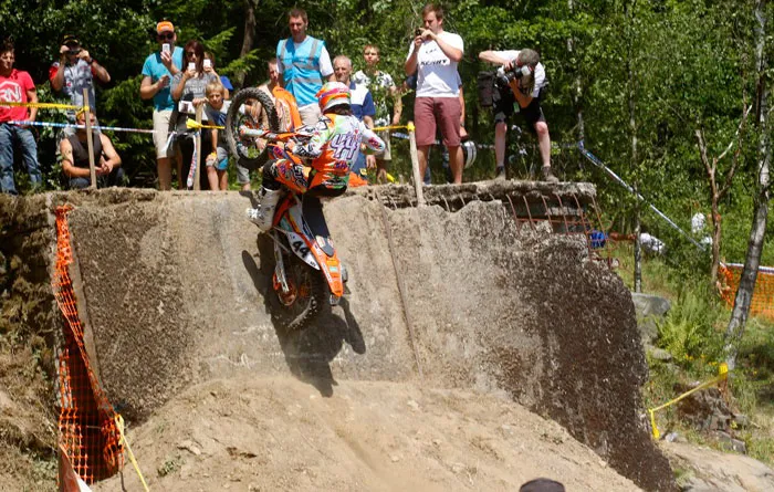 Laia SANZ pilote enduro féminine 