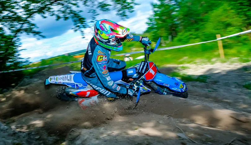 loic larrieu enduro france bar sur seine J1