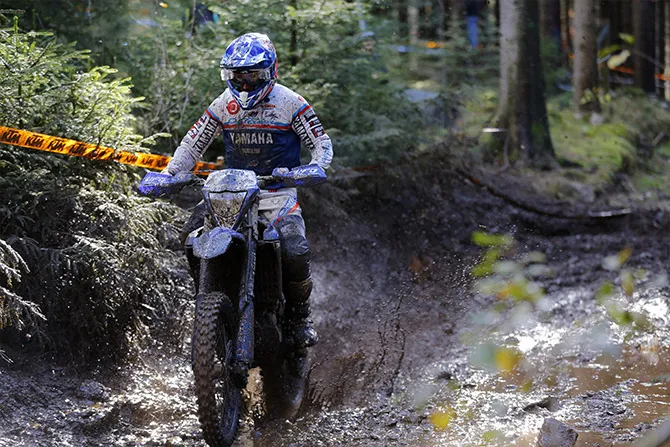 Loïc Larrieu termine vice-champion du monde d'enduro 2017 en catégorie EnduroGP loic larrieu vice champion du monde 2017