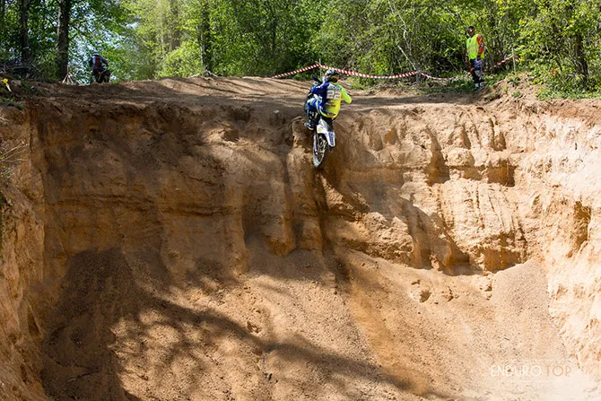 maxime warenghien dans le mur de sable copyright pascal tea