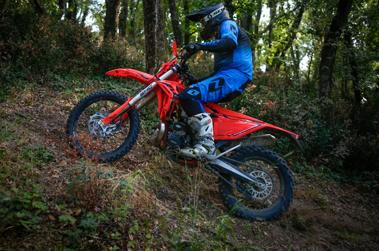 montee enduro pilote freenduro