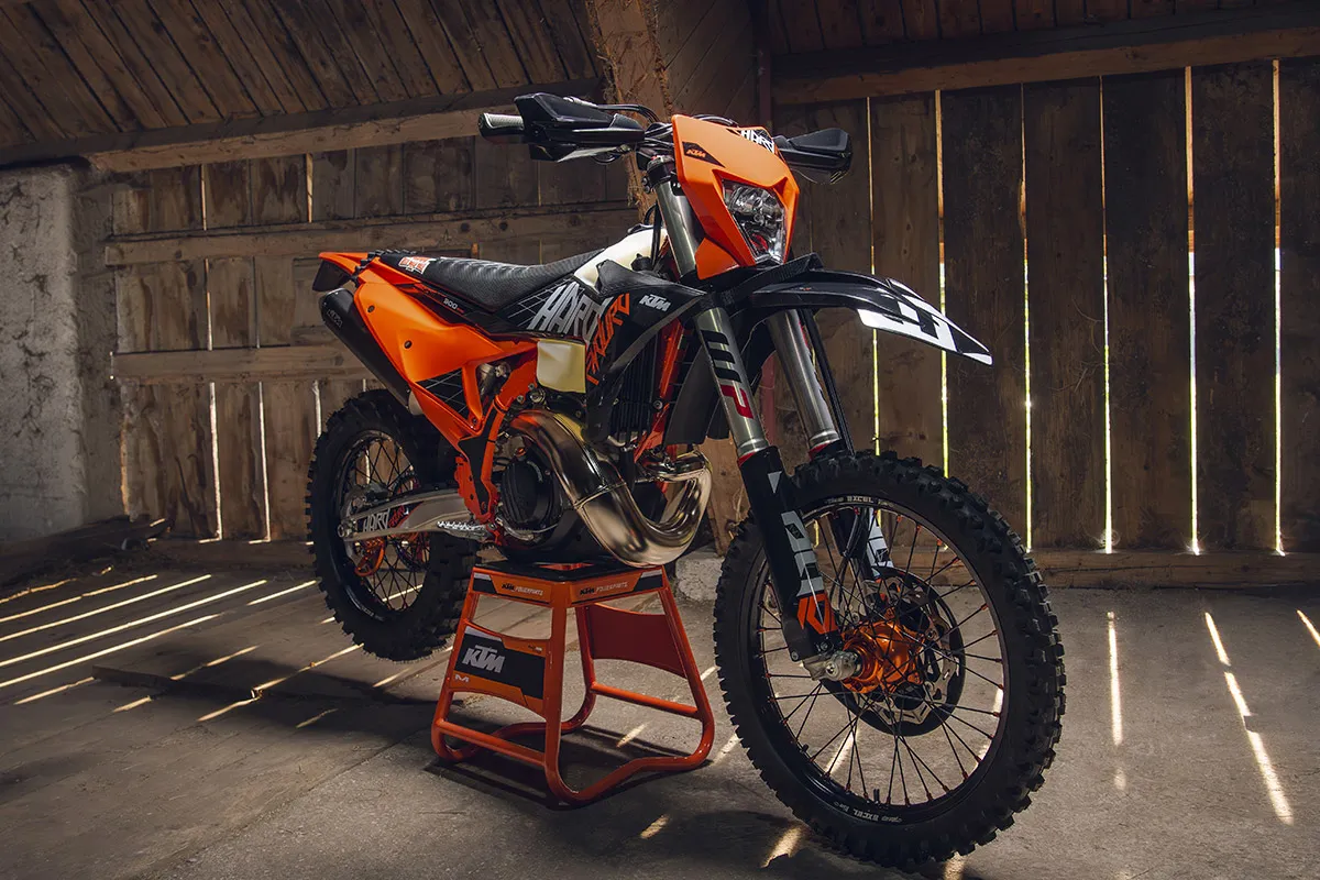 moto KTM 300 hardenduro 2027 3