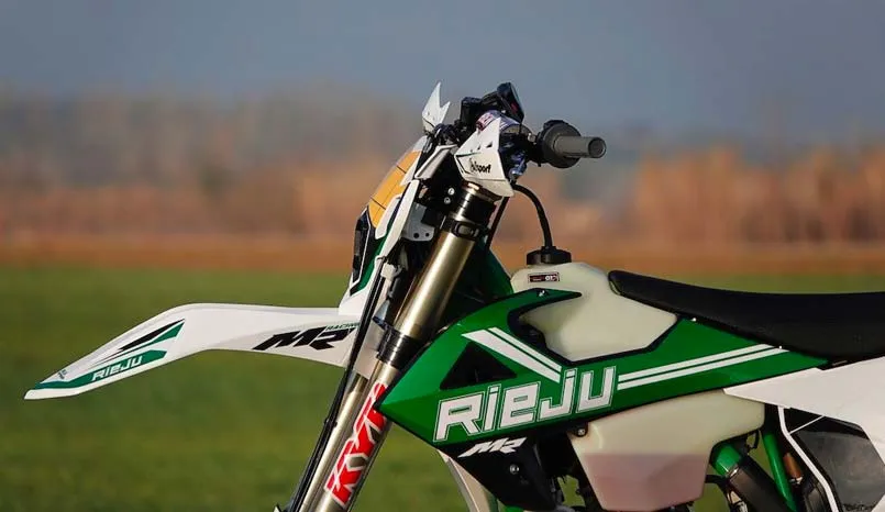 moto Rieju enduro MR 300 80 anniversaire 2
