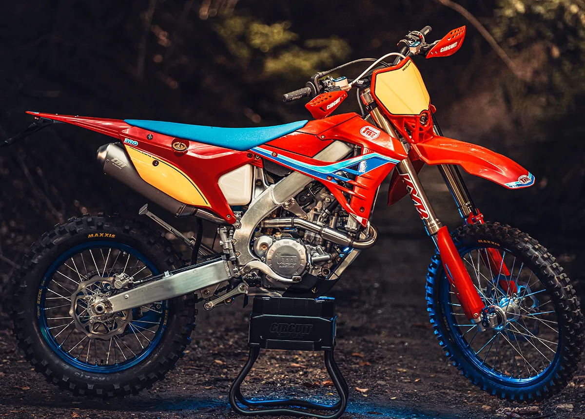moto TM Red Dream Edition 4T