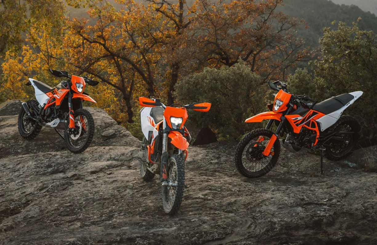 motos KTM 690 enduro R 2026 photo 6