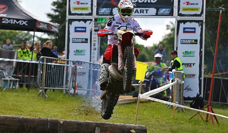 nambotin Saint agreve 2018 J1