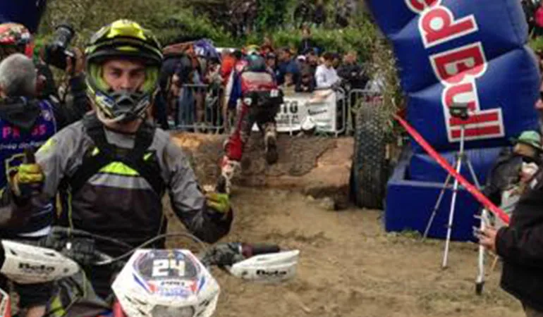 Paul Bury premier Français finisher de cette Lagares en 19ème postion ! paul Burry lagares wess 2018