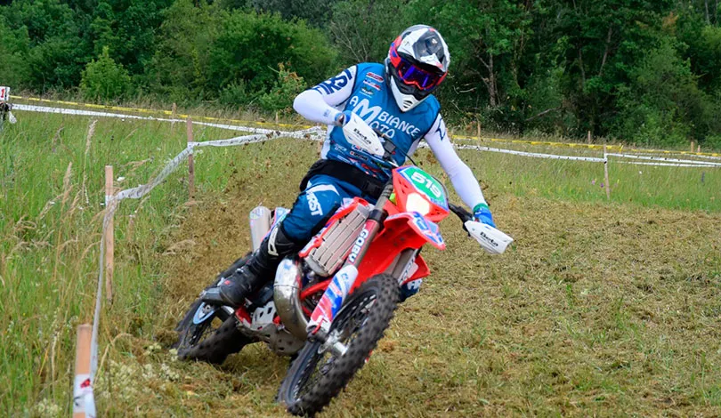 Hugo Beauchet - photo : Facebook Enduro Bourgogne pilote beta ambiance moto 518