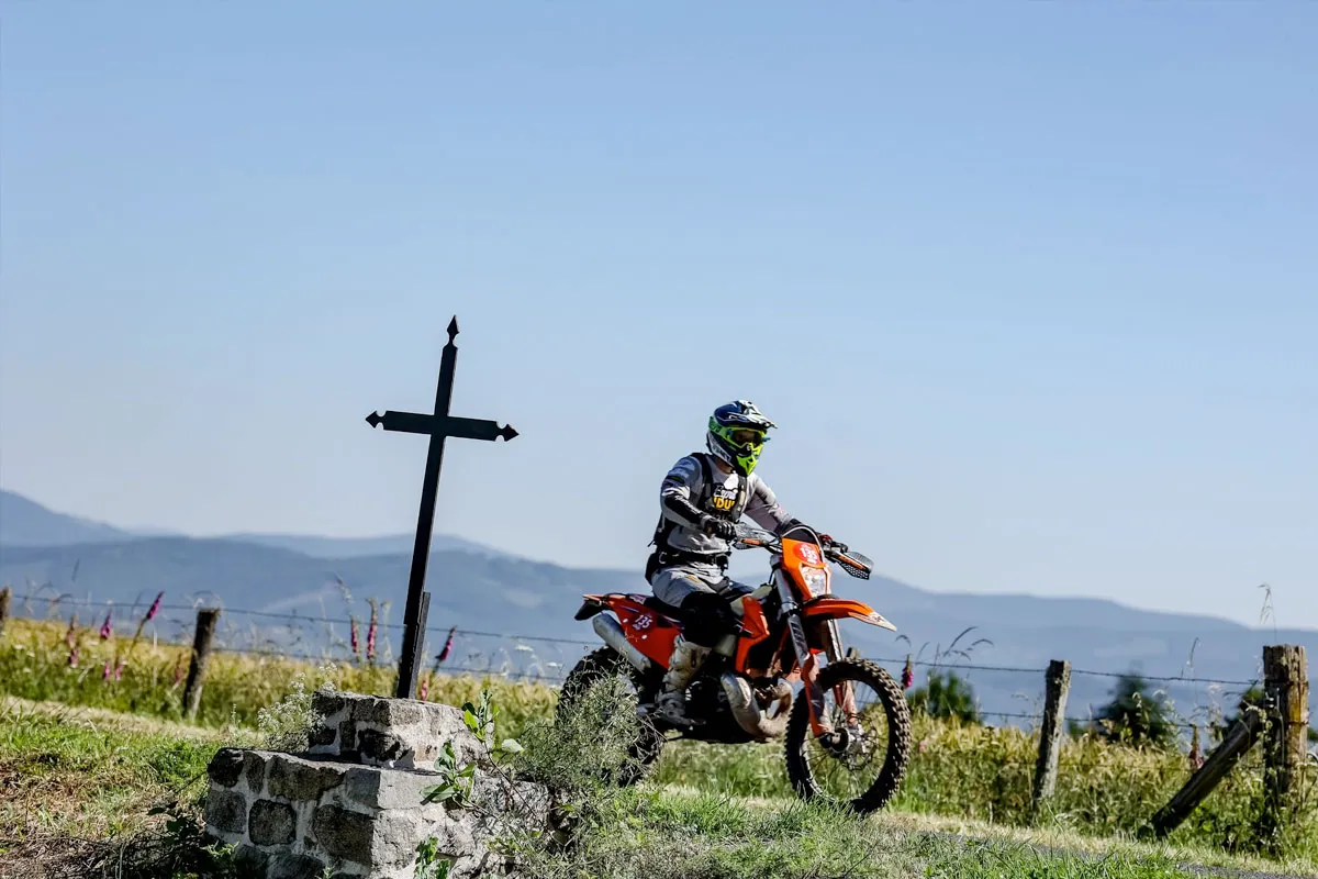 pilote moto rand auvergne 2023