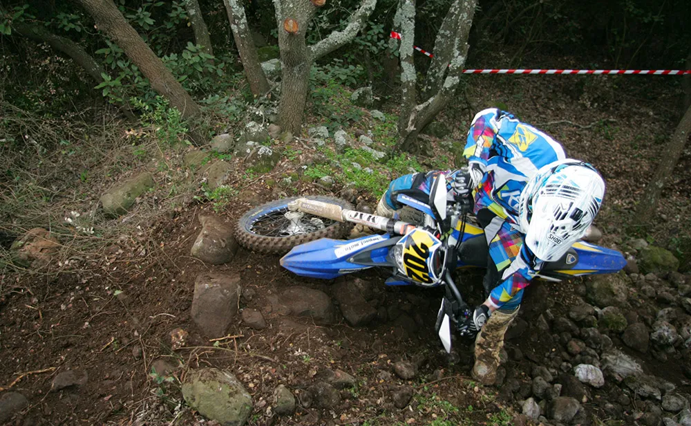 pilote moto enduro liaison