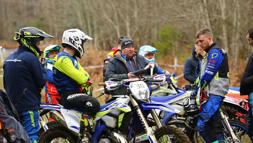 Pilotes moto Sherco academy enduro 2021