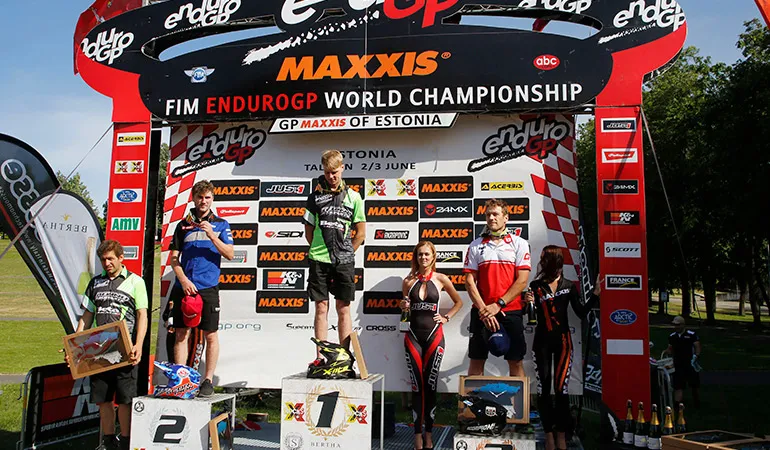 Le podium E1 podium E1 Estonie J2 enduro