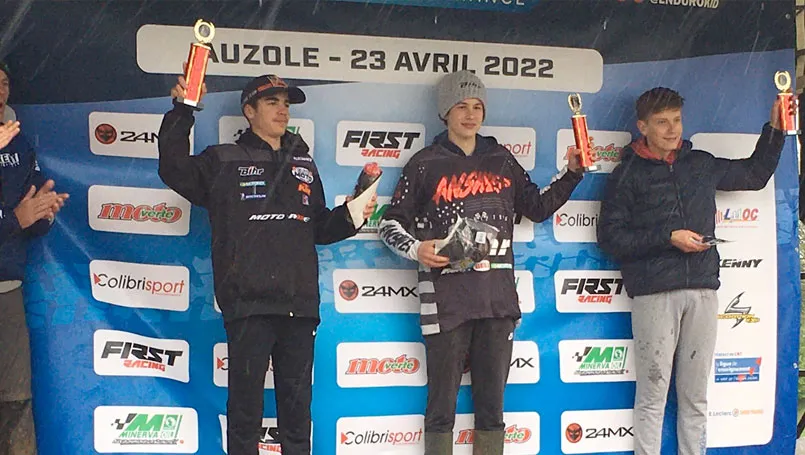 podium pilotes enduro cadets 125