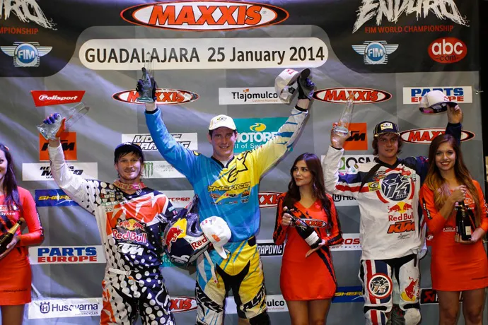 podium final du Mexique: 1- David Knight 2- Taddy Blazusiak 3- Jonny Walker - photo : KTM Podium super enduro mexique 2014