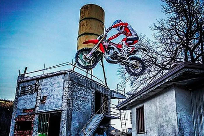 Alex Salvini pilote moto 450 CRF honda